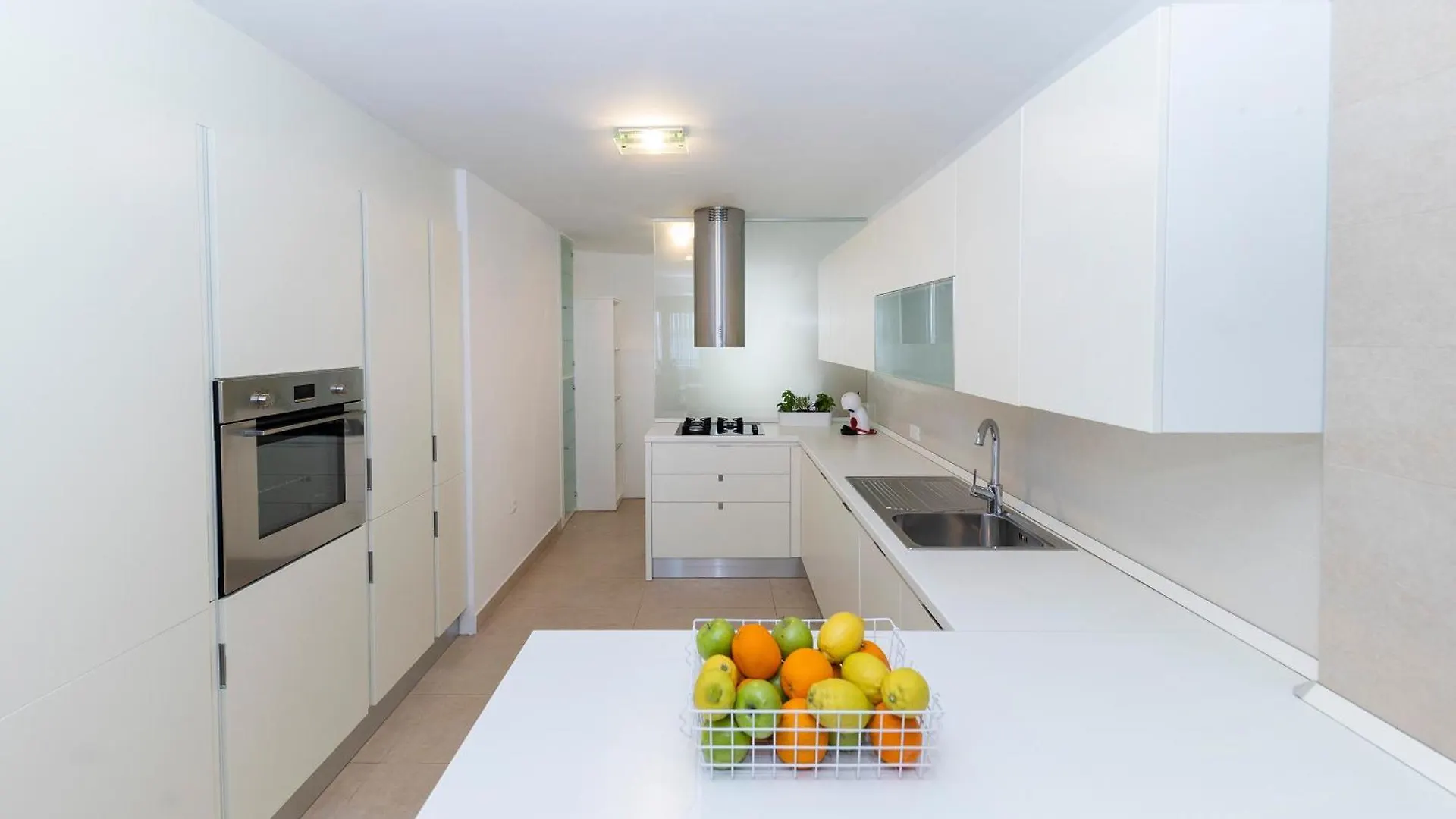 Apartments Vallis Rabiosa ザダル